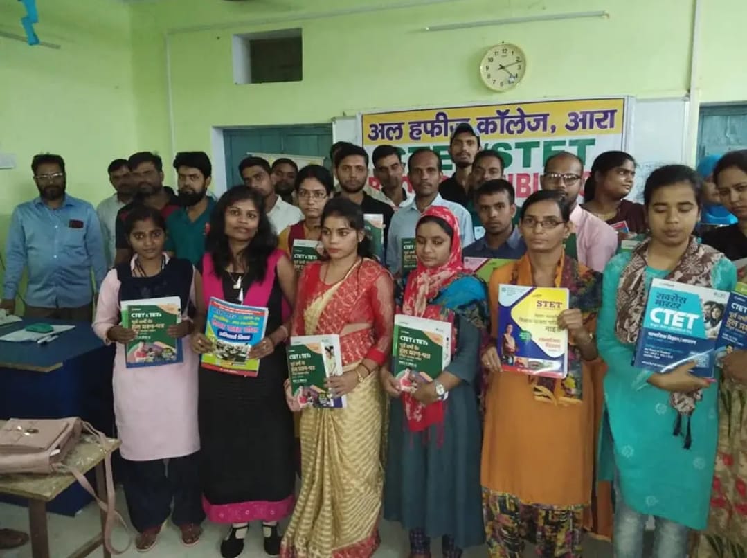 Distribution of CTET & STET Study Materials